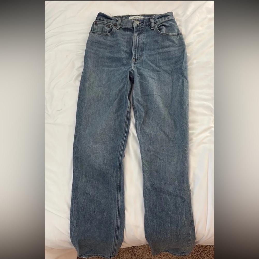Abercrombie and fitch curve love 90s straight ultra high rise jeans